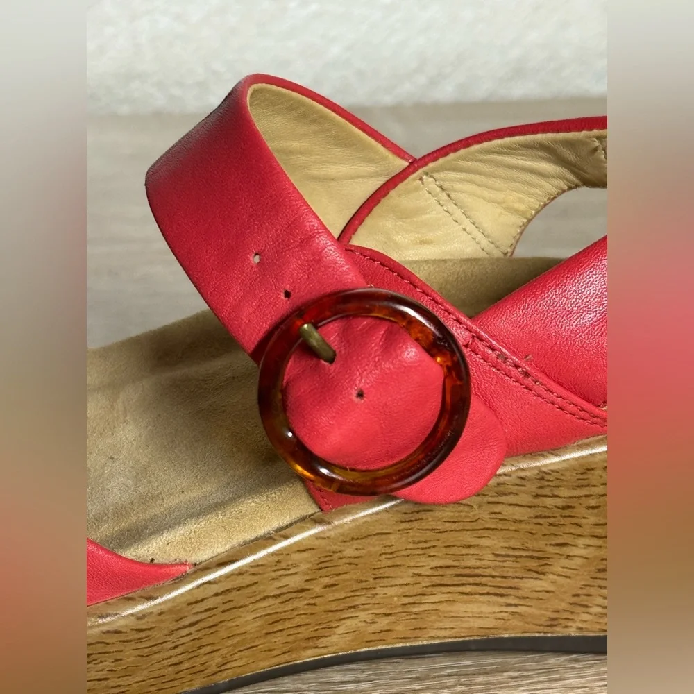 Dansko Adele Nappa Coral Leather Size 38 US 7.5 Wedge Buckle Slingback Sandals - Picture 9 of 13